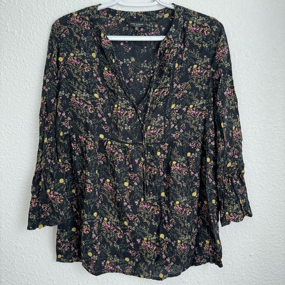 Lucky Brand boho dark floral 3/4 bell sleeve tie front blouse size S